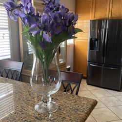 Beautiful 2 Ft Tall Glass Vase With Artificial Flowers 