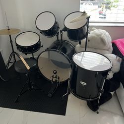 Drum set