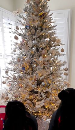 7.5 Foot Pre Lit Frosted Home Depot Viral Christmas Tree