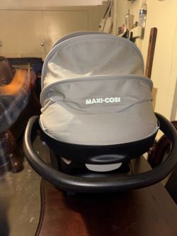 Maxi cosi Car seat with base