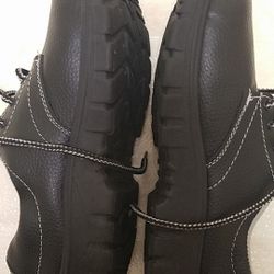 Shoes/boots size 10 (brand new)