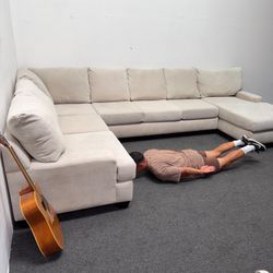 Retails 3k!! *Good as New* Huge Cream / Beige Sectional Couch with High Back - Amazing Condition