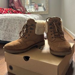 UGG 6.5