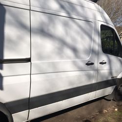 2007 Sprinter Door