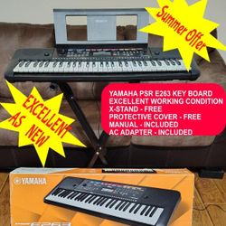 YAMAHA - PSR E263 - EXCELLENT CONDITION 