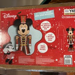 Disney Minnie Mouse Nutcracker