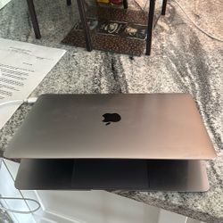 💻 Selling MacBook for Parts – 12” Retina (Early 2015)- $80