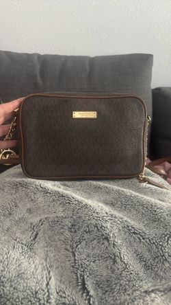 Michael Kors Crossbody