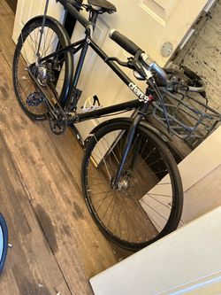 bicycle charged road bike  Beautiful bicycle  Very fast smooth bike  Located in sun valley  Idk the height