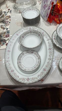 Noritake Edgewood 5807 China Set – 40 pcs – Vintage