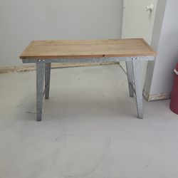 Accent Table/sofa Table 