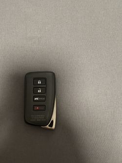 Lexus key