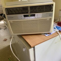 Air. Frigidaire