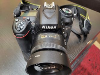 Nikon D7100 (Body Only)