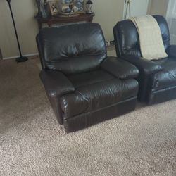 2 Leather Recliners 