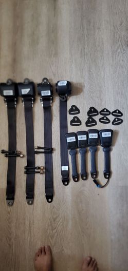 NEW/Unused Can-Am Maverick X3 MAX Complete Set of 4 OEM Seat Belts (Front & Rear)