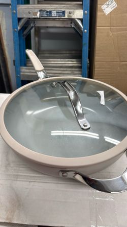 Pan With Glass Lid