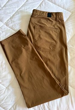Vuori Men’s Meta Slim Pants.  Size 36