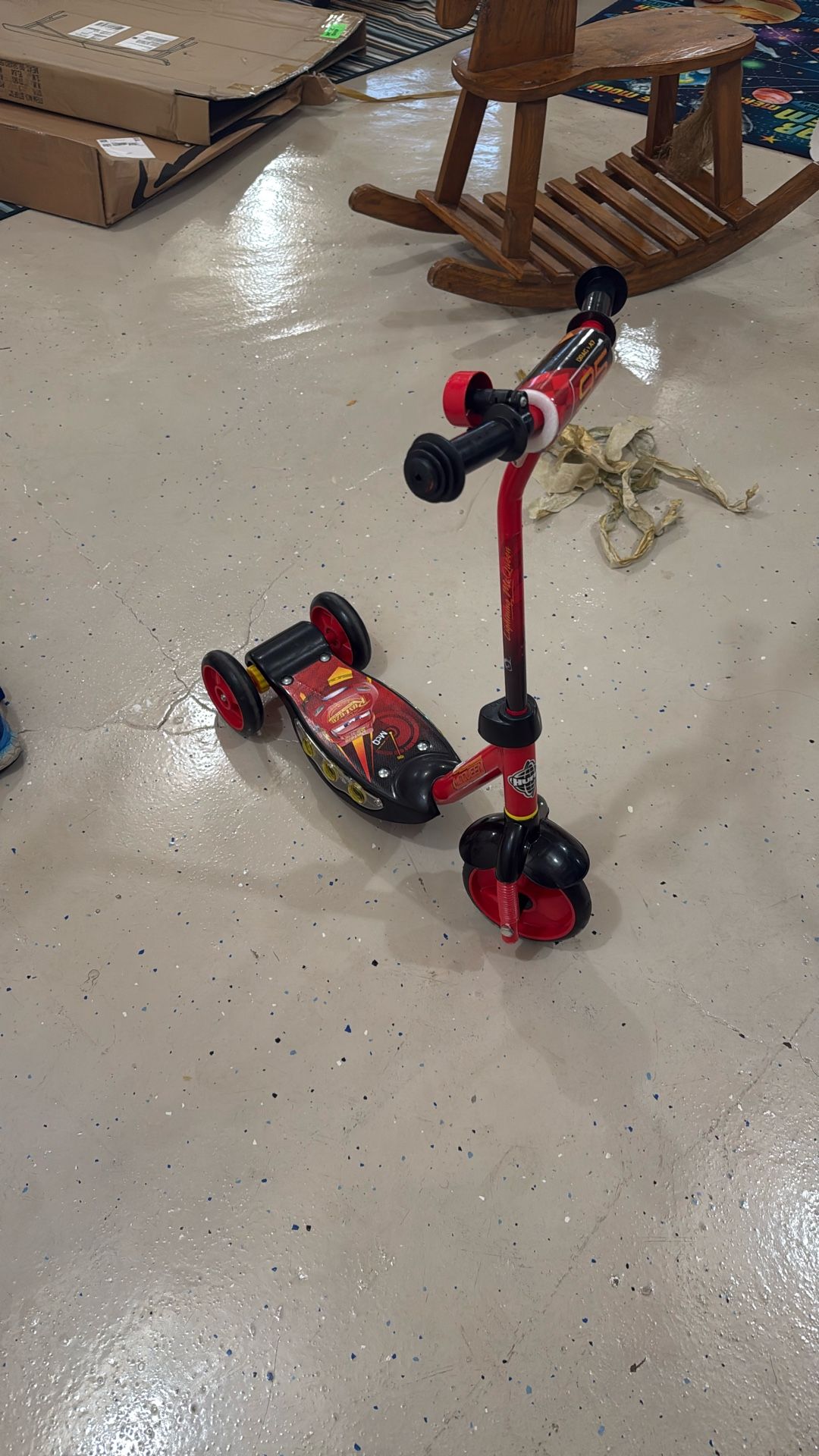 Lightning McQueen Scooter