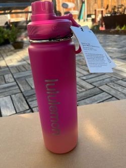 lululemon Back to Life Sport Water Bottle 24oz - Magenta Pink Ombre - New With Tags