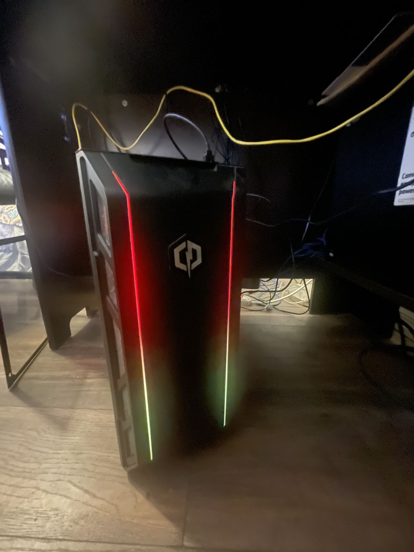 PC GAMIING TOWER, Screen, Keyboard, Mouse Nothing Is Wireless