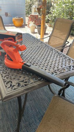 Black & Decker electric blower