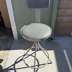 Multi use utility chair