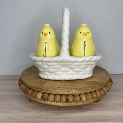 RAE DUNN Easter Chick SALT & PEPPER Shaker Eggs NEW