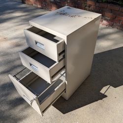 3 Drawer File Cabinet