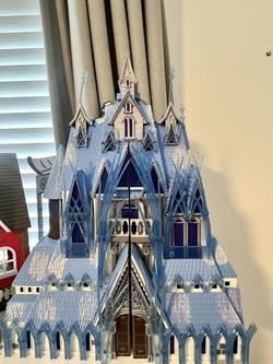 Disney Store Frozen Arendelle Castle