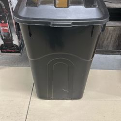 Garbage Can ( Brand New)