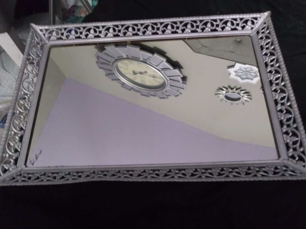 VINTAGE MIRROR TRAY