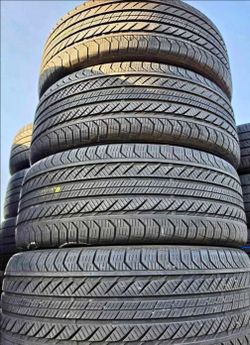 235 55 18 Continental tires Con Excelente calidad Las 4