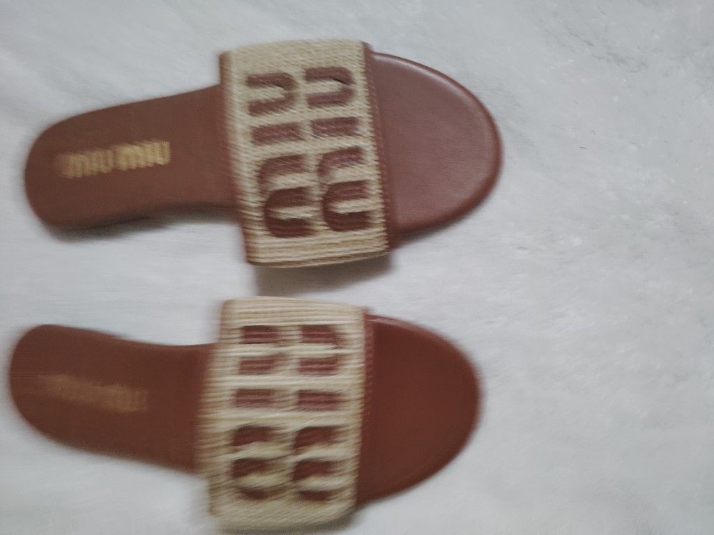 Miv Sandals