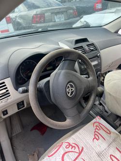 2013 Toyota Corolla Parts Bag Trunk Lid Door Radio