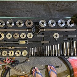 Greenfield Little Giant Tap And Die Set