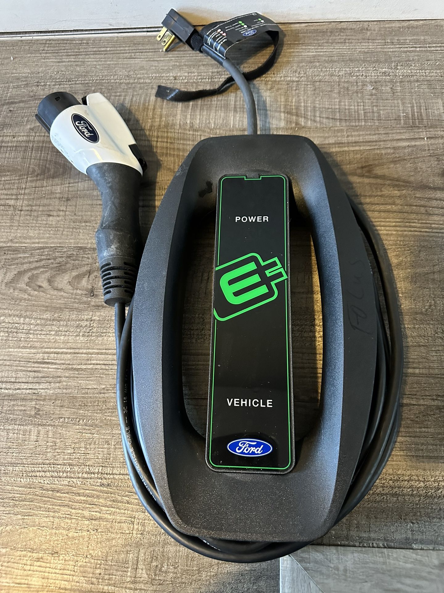 Ford EV 120 V charger