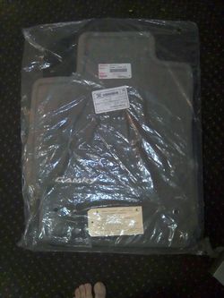 New Toyoto Camry Floor Mats(4 total) 2007-2011