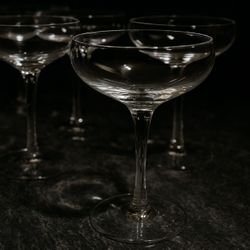 6 Champagne Coupe Glasses – Classic Vintage Style