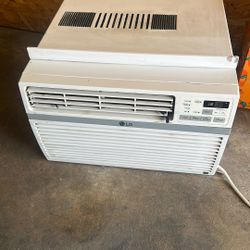 8000 BTU Lg Air Conditioner