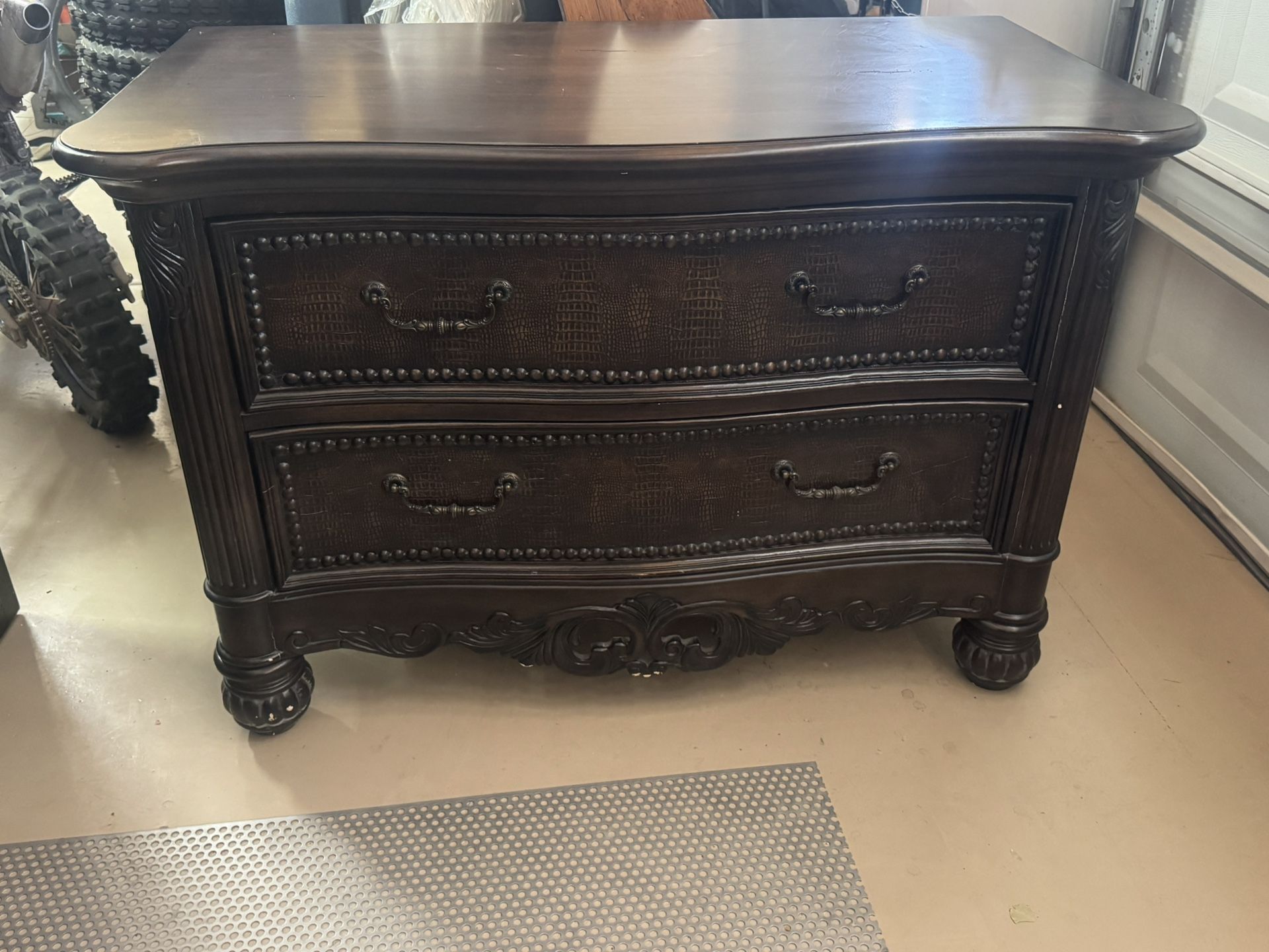 Armoire