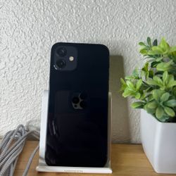 iPhone 12 5G cricket Like New 