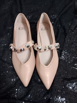 Gianni Bini Mary Jane Flats 9.5 Women’s Beige Leather Studded Slip-On

