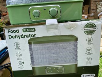 Food dehydrator