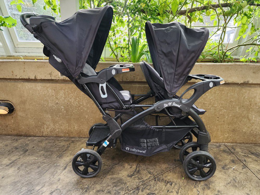 Baby trend Sit N' Stand Double Stroller