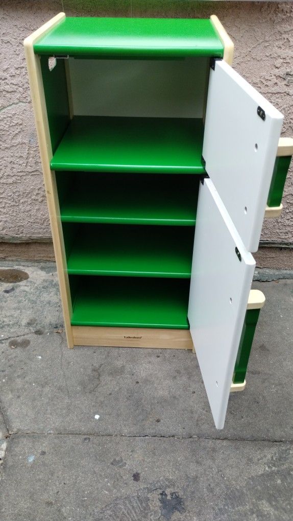 Pretending Refrigerator 