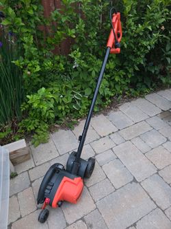 Black&Decker LE750 7.5 in. 120 V Electric Edger/Trencher