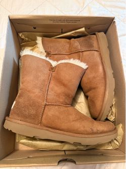 Ugg