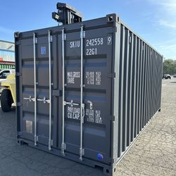 New 20’ Shipping Containers 