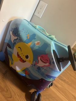 Kids Ride On Suitcase